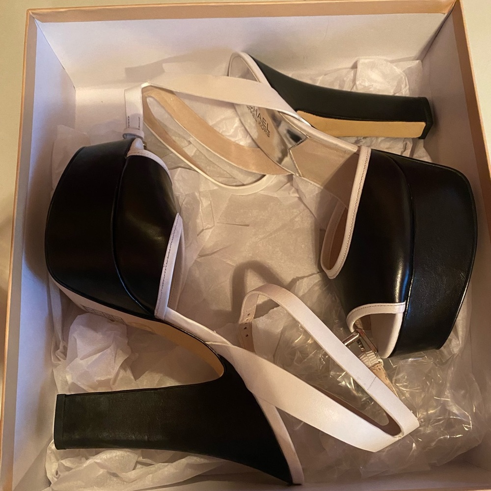 Black and white Michael Kors